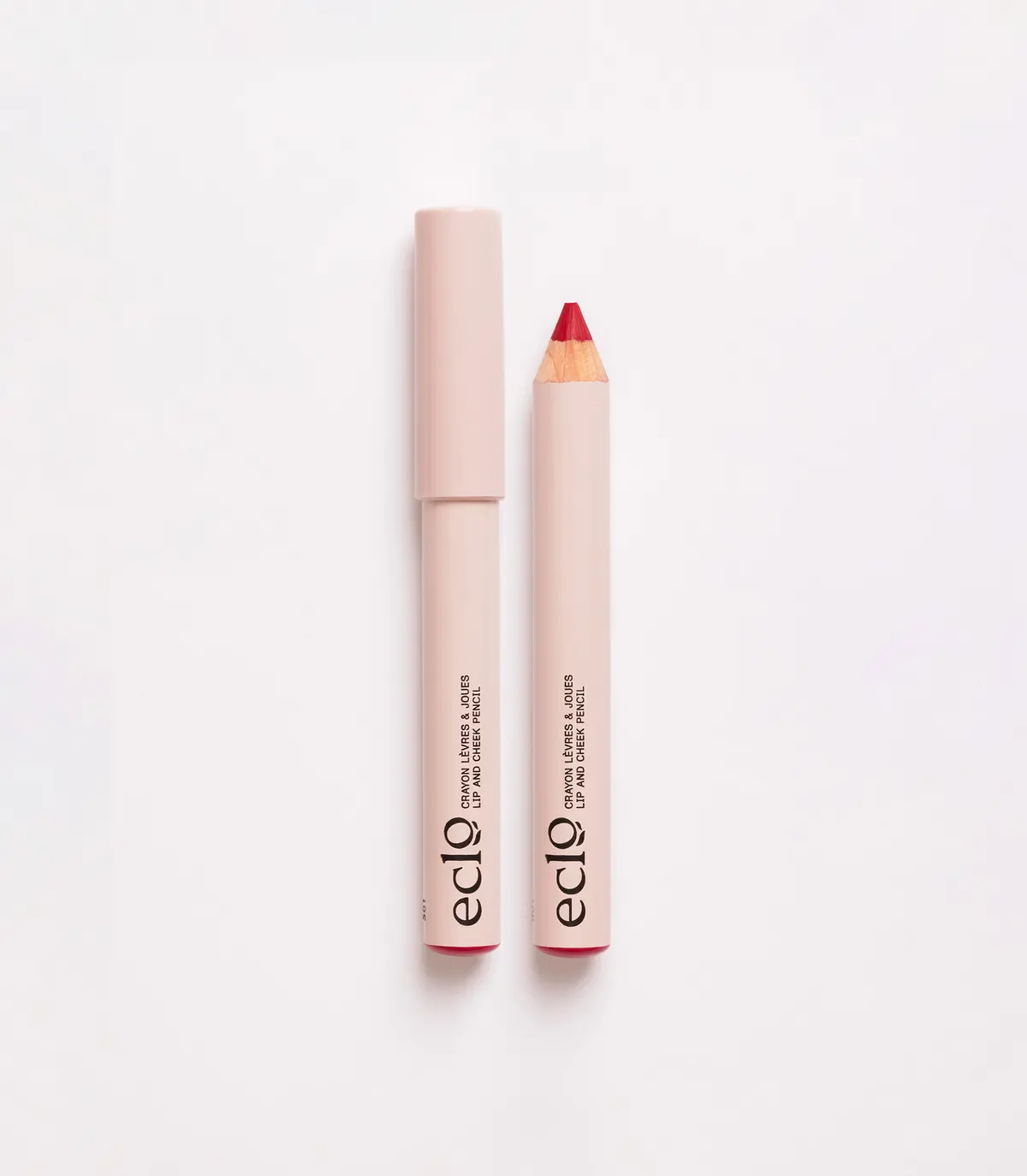 Crayon 3-En-1 Couleur & Soin 002 Rouge Kiss 1