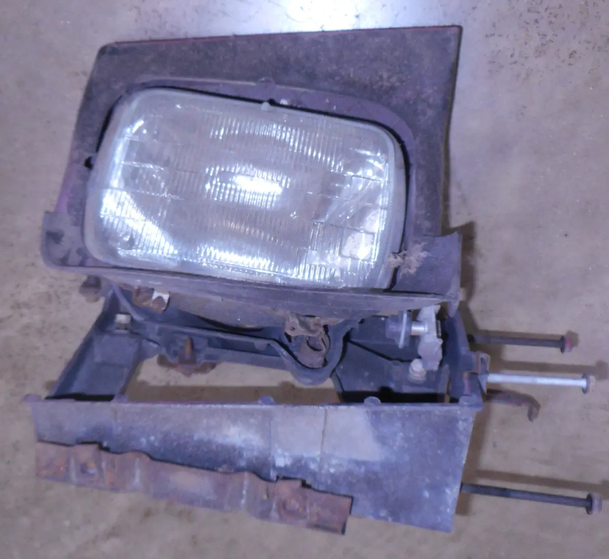 Headlight Door ,Right Used 82-84 Firebird Ta 1
