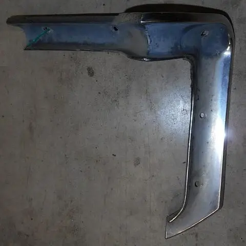 Quarter To Bumper Chrome Molding Or Trim, Right Side, Used 1