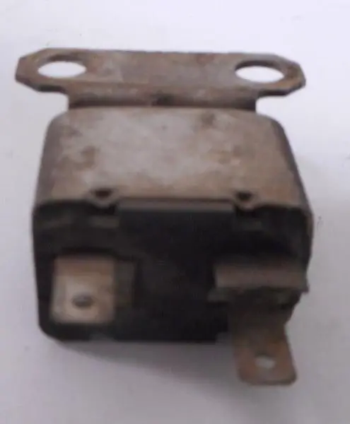 Horn Relay ,2 Terminals Used 65-7 Gto 1