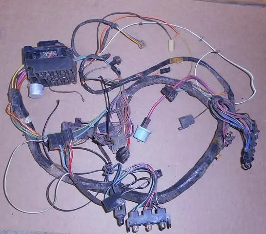 Dash Harness ,Used W/Square Speedo, 70 Malibu 1