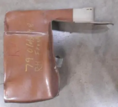 Front Bumper Filler ,Right Corner Used 78 79 Delta 88 98 1