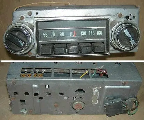 Radio, Am, W/Knobs, Original, 68 Nv, Push Button, Used 1