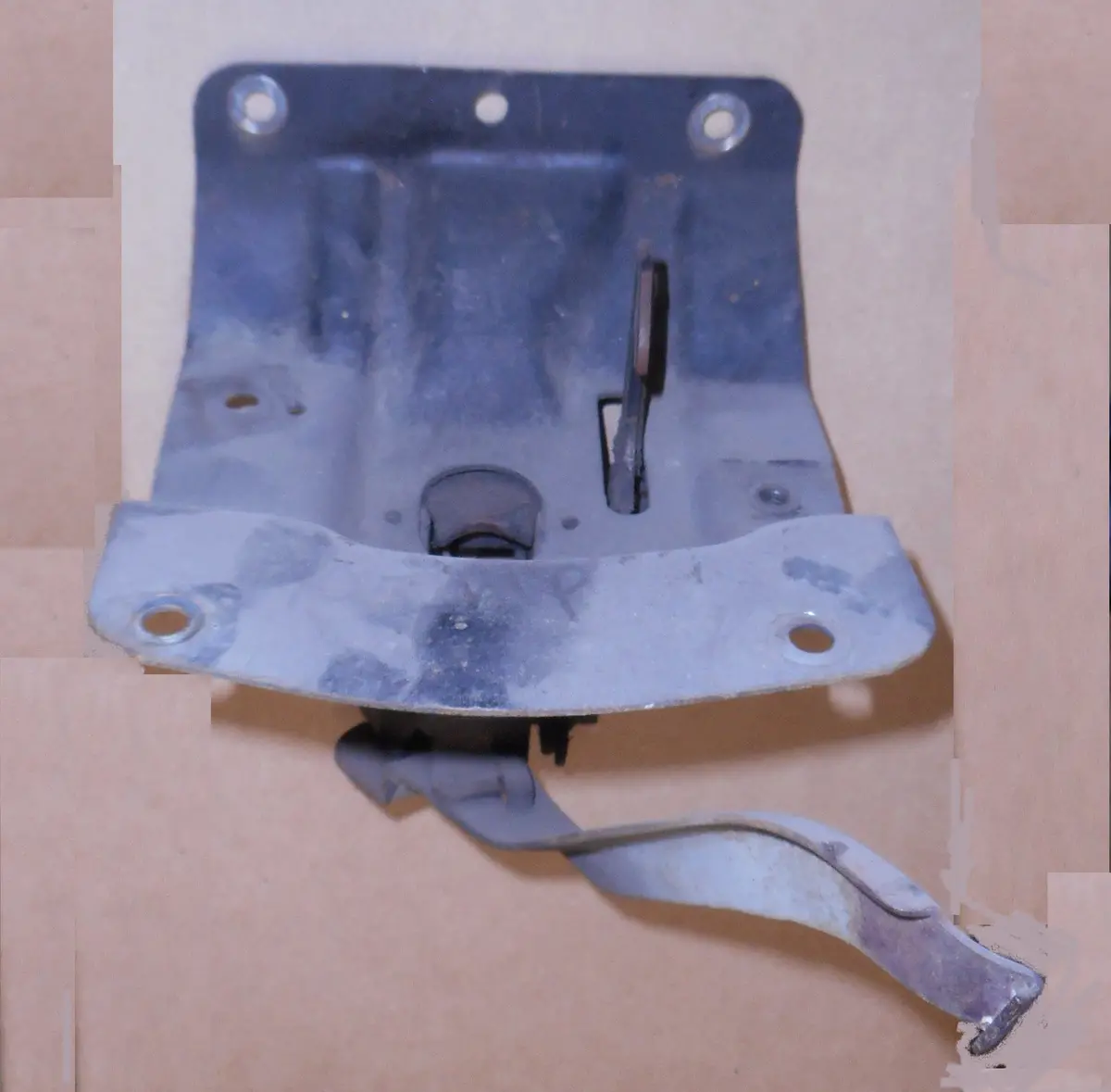 Hood Latch ,W/Handle ,Used 70 Impala 1