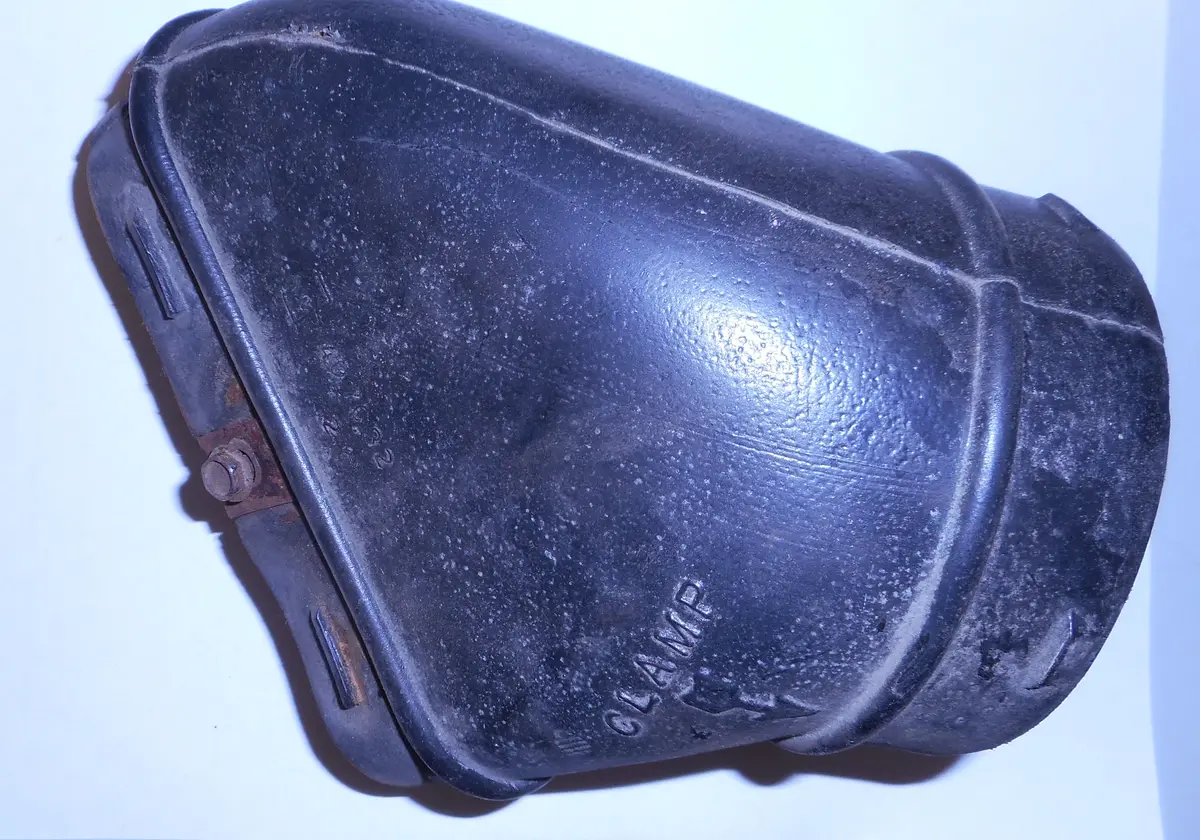 Air Intake Duct, 74 Bonneville Catalina 1