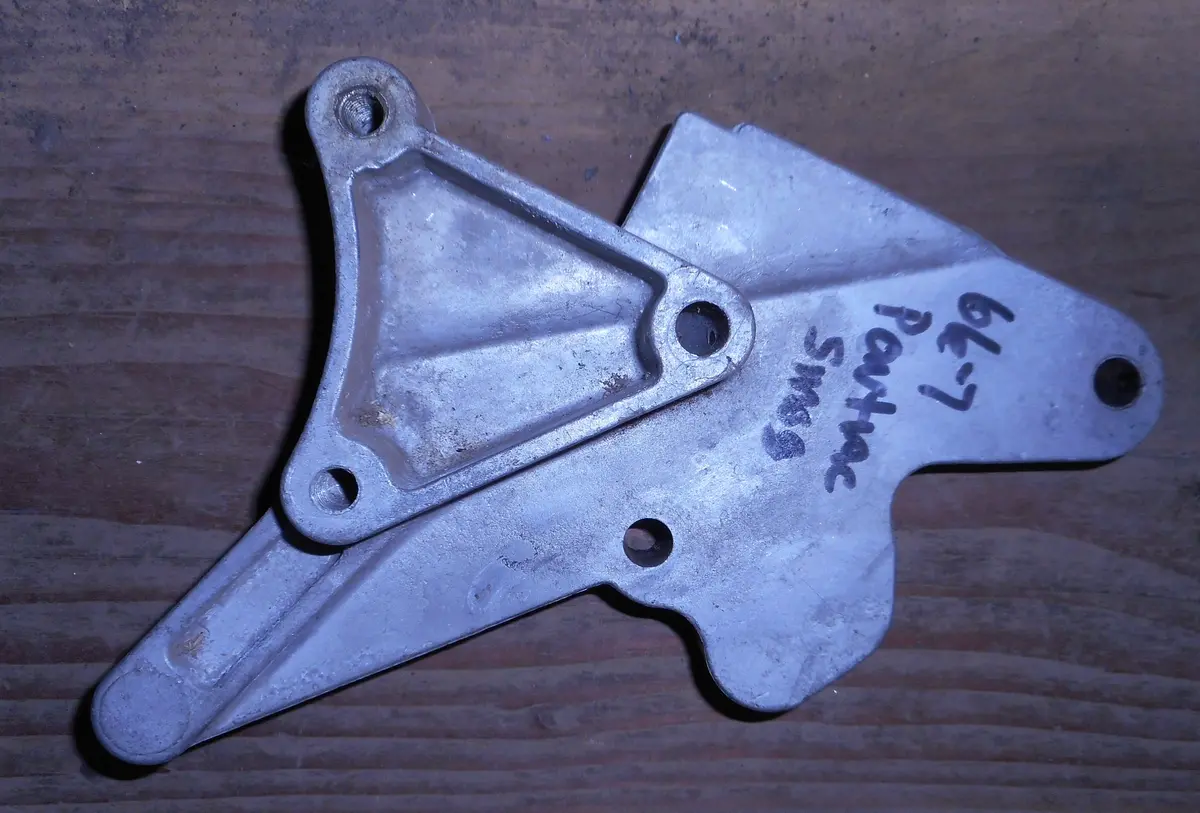 Smog Pump Bracket, Aluminum, V8, 67 Pontiac 1
