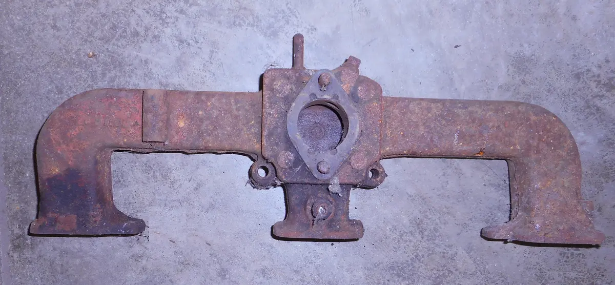 Intake Manifold, 6 Cyl, Used, 62-70 Chevy 1