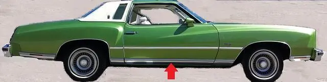 Door Lower Molding, Right, Used, 73-77 Monte Carlo 1