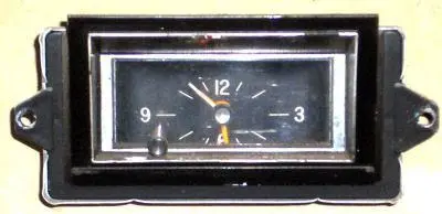 Dash Clock ,Used 73-6 Cutlass 442 1