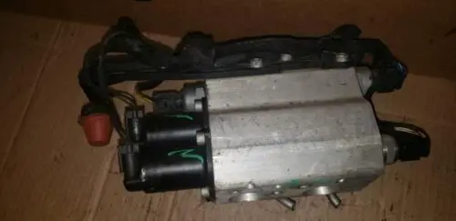 04 -10 Bmw E60 E61 550I Abs Anti Lock Dynamic Drive Hydraulic Pump Oem 6760840 2