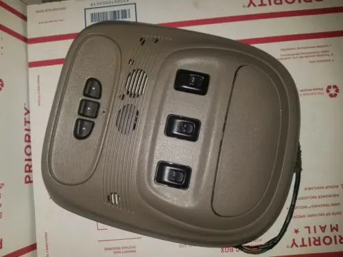 04 05 Gmc Envoy Xuv Overhead Console Roof Midgate Window Switch 15104625 Oem 1