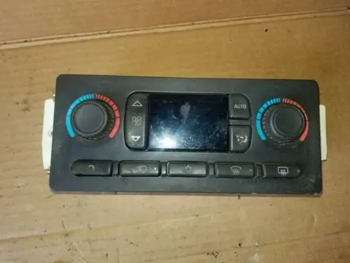 03 04 Chevy Tahoe Yukon Suburban Digital Ac Heater Climate Control Oem 10367041 1