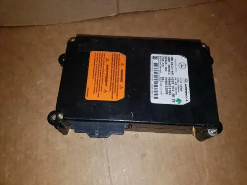 01 - 07 Mercedes Benz W203 C Clk Class Motorola Control Phone Module A2038204826 1