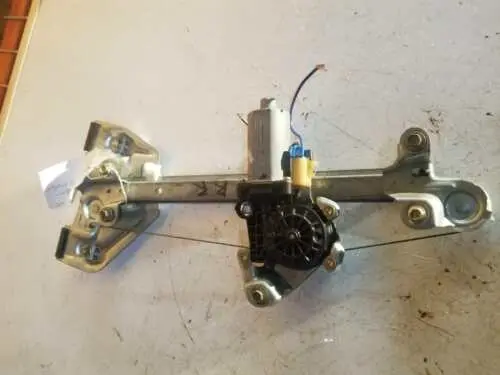 98 99 00 01 02 - 04 Cadillac Sts Sls Seville Rear Passenger Window Regulator 1