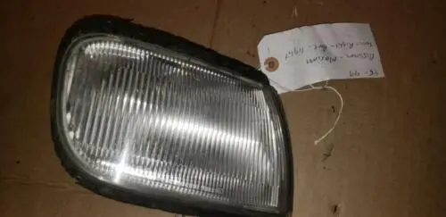 95 96 97 98 99 Nissan Maxima Right Passenger Turn Signal Clear Park Light Oem 1