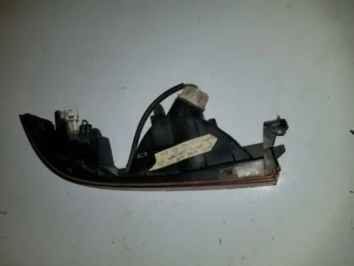 87 88 89 - 92 Toyota Supra R154 Right Park Turn Signal Amber Turbo 1