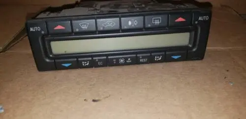 96 - 02 Mercedes W210 E-Class Ac Heater Temperature Climate Control 2108302385 1