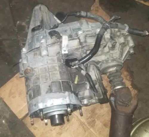 03 - 06 Tahoe 07 Silverado Sierra Suburban Yukon 4X4 5.3 4L60 Transfer Case 246 1