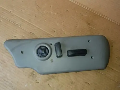 02 -06 Tahoe Yukon Sierra Silverado Suburban Rh Front 8 Way Seat Switch 88941679 1