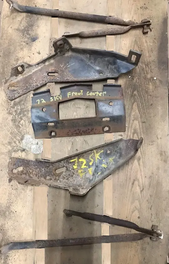 Front Bumper Bracket Set, 71 72 Skylark Gs 1
