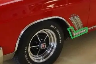 Front Fender Lower Molding ,L-Shapeleft Used 67 Skylark 1