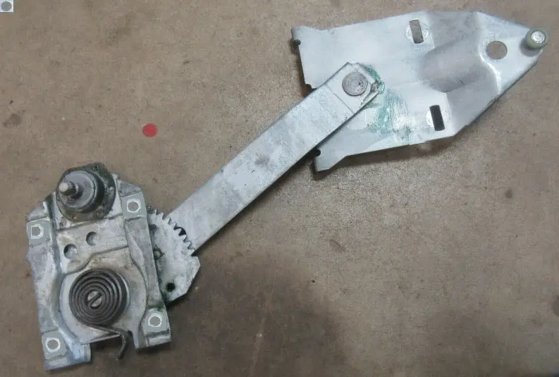Quarter Glass Regulator ,Right Sedan Used 62-67 Nova 1