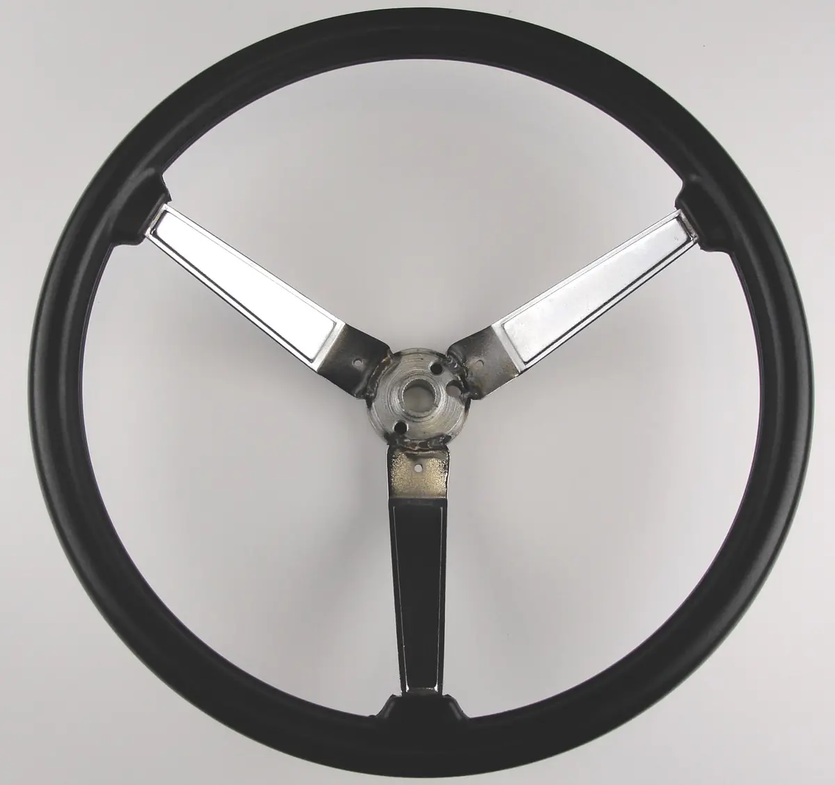 Steering Wheel ,Foam 3 Spokes New 71-77 Pontiac 1