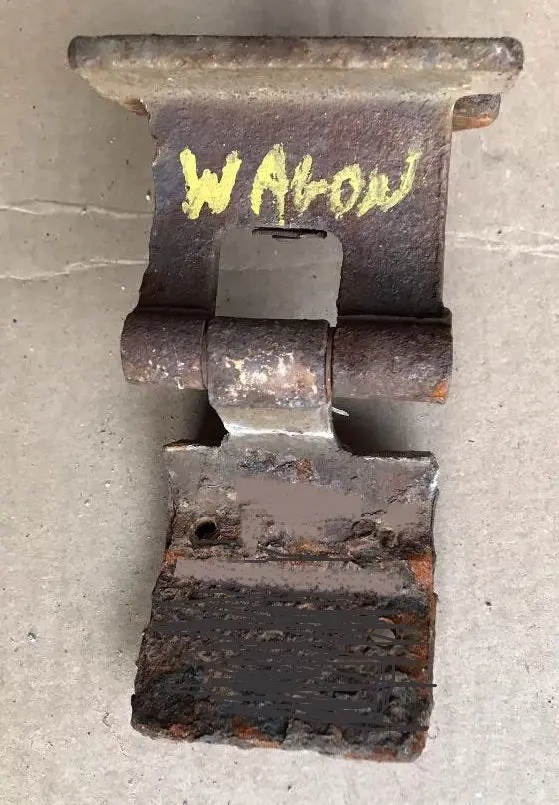 Tailgate Hinge Assmy, Left Used 62-64 B-Body Wagon 1