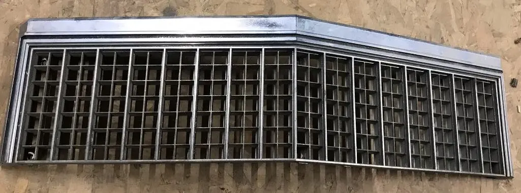 Front Grille ,Upper Used 79 Monte Carlo 1
