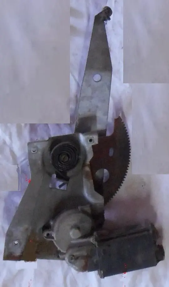 Quarter Regulator & Motor ,Used Left 71-5 B-Body 1