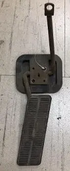 Gas Pedal Assmy ,Used 70-2 Chevelle Monte Carlo 1