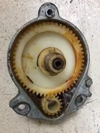 Top Motor Gear Box ,Used 71-75 B-Body & 76 Eldo, 1