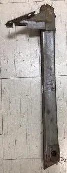 Door Vertical Track ,Right Used 66 B-C-Body 1