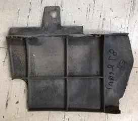 Front Wheel Well Extension ,Left Used 81-87 Regal Gn 1