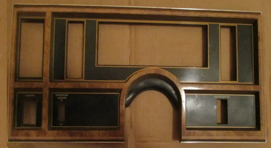 Dash Gauges Bezel ,Woodgrain Used 84-87 Regal 1