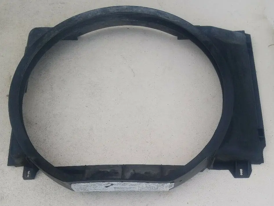 Fan Shroud ,V8 Used, 81-88 Cutlass, 86-87 Regal 1