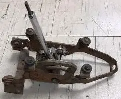 Floor Shifter ,Auto Used 68 Grand Prix Cat Bonn 1