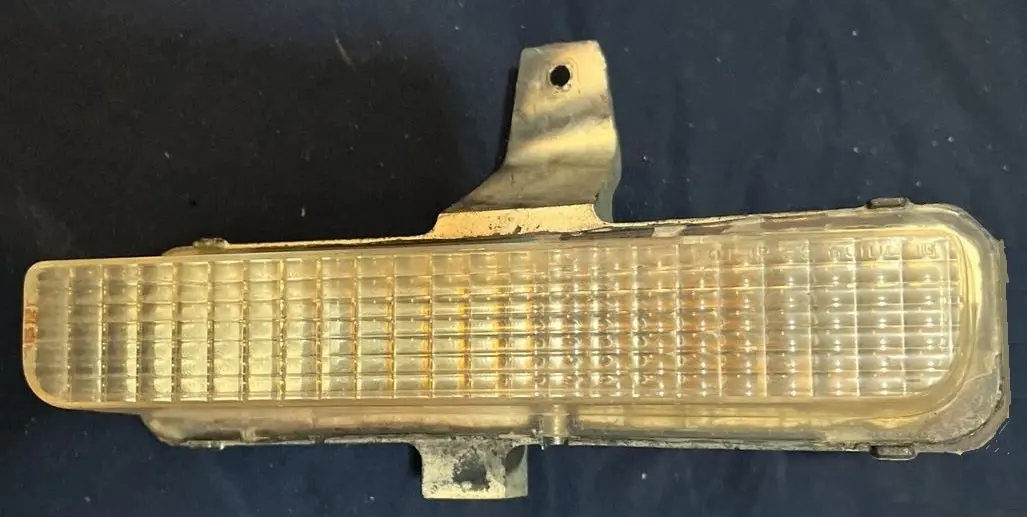 Park Light ,Left Used 86-88 Monte Ls 2