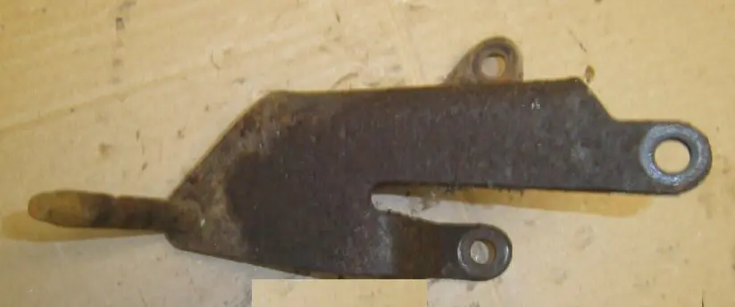 Column Shift Linkage Bracket ,Used 65-68 Impala 1