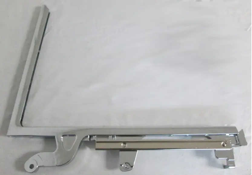 Quarter Glass Lower Frame, Left Convert New 61-4 B-Body 1
