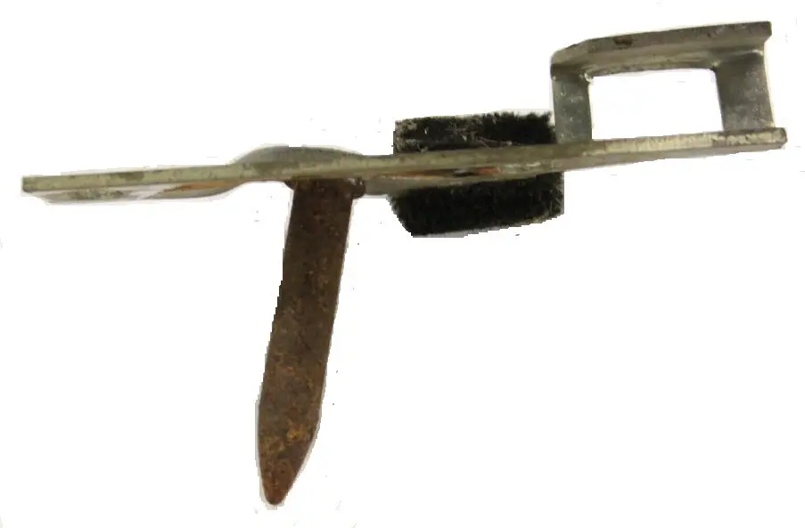 Door Glass Rear Retainer ,Right Used, 78-88 G-Body 2