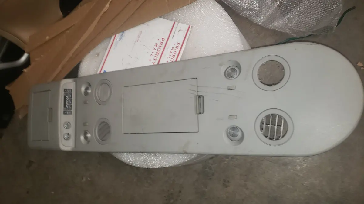 04 - 09 Nissan Armada Infiniti Qx56 Upper Overhead Rear Console Storage 1