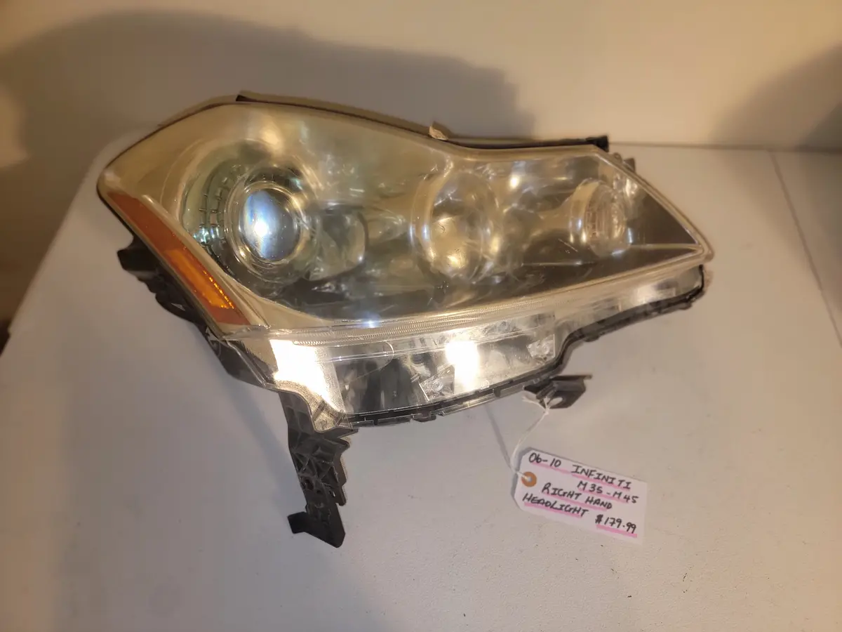 06 07 08 09 10 Infiniti Right Hand Headlight Oem 1