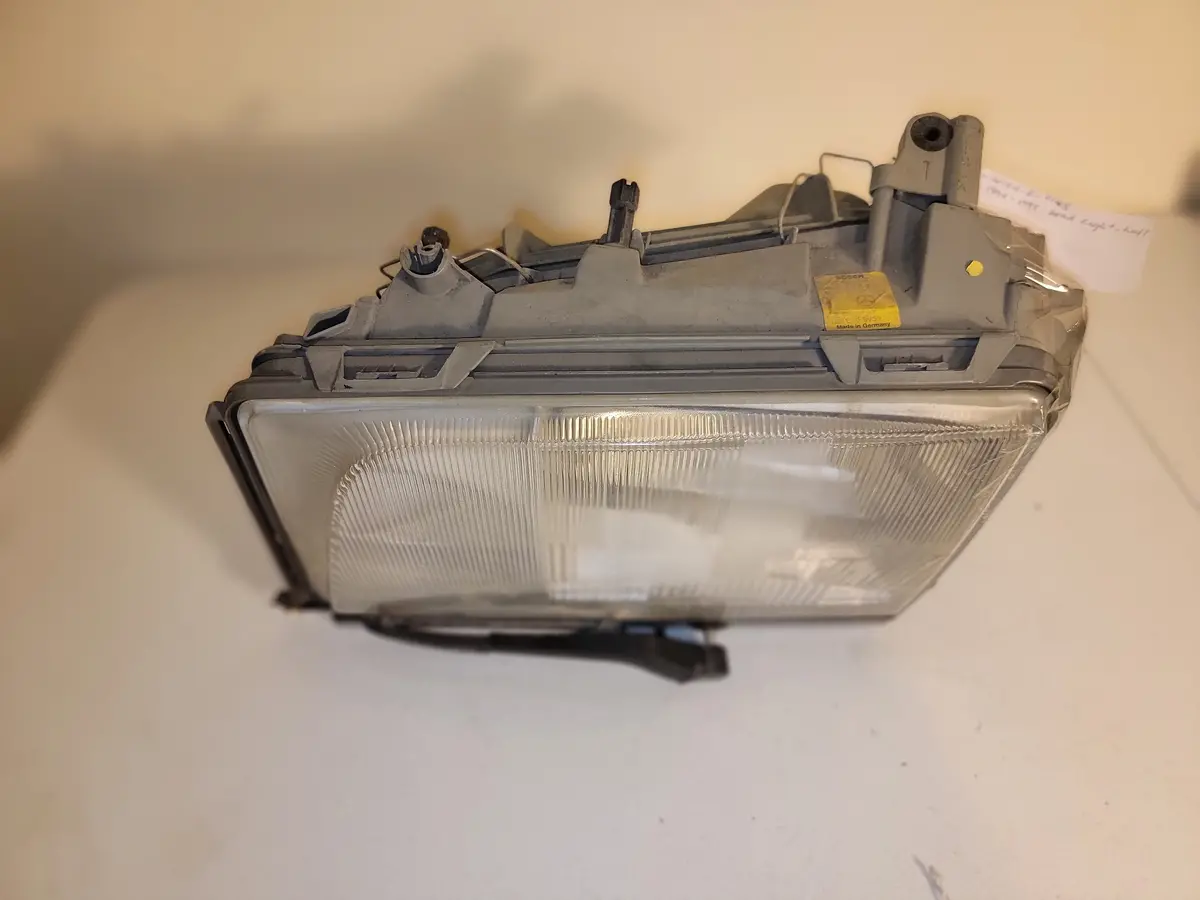 94 95 Benz W124-E-Class E420 Headlight Left Oem 1
