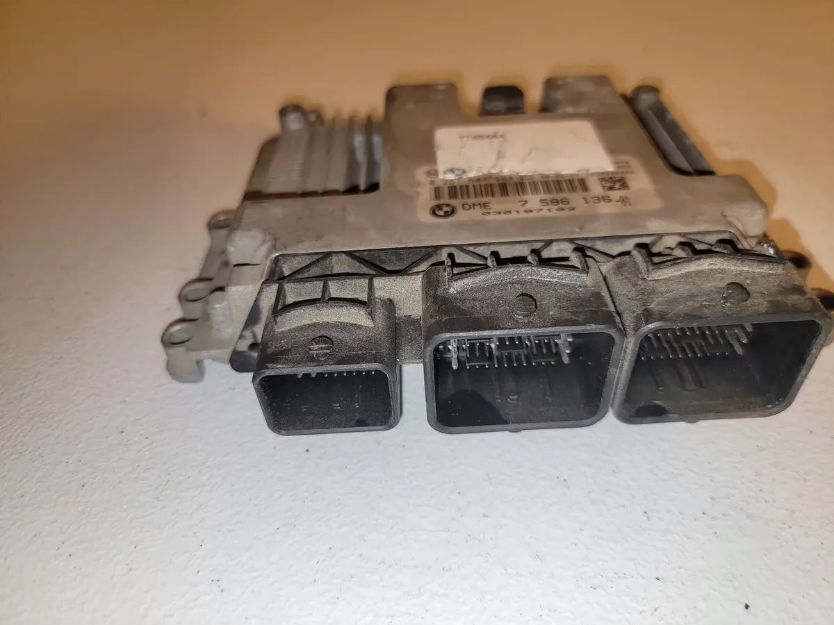 Engine Ecm Control Module 1.6L Ht Fits 07-10 Mini Cooper Dme 7 586 136-01 Oem 1