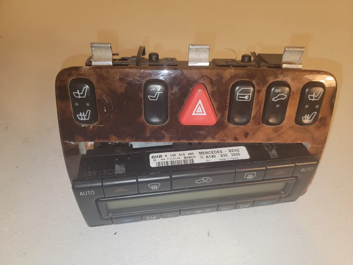 98 99 00 01 02 03 Mercedes Benz Climate Control 1408302685 Oem 1