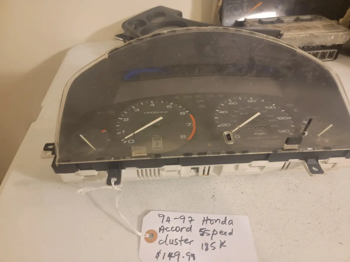 94-97 Honda Accord 5 Speed Cluster 185K Oem 1