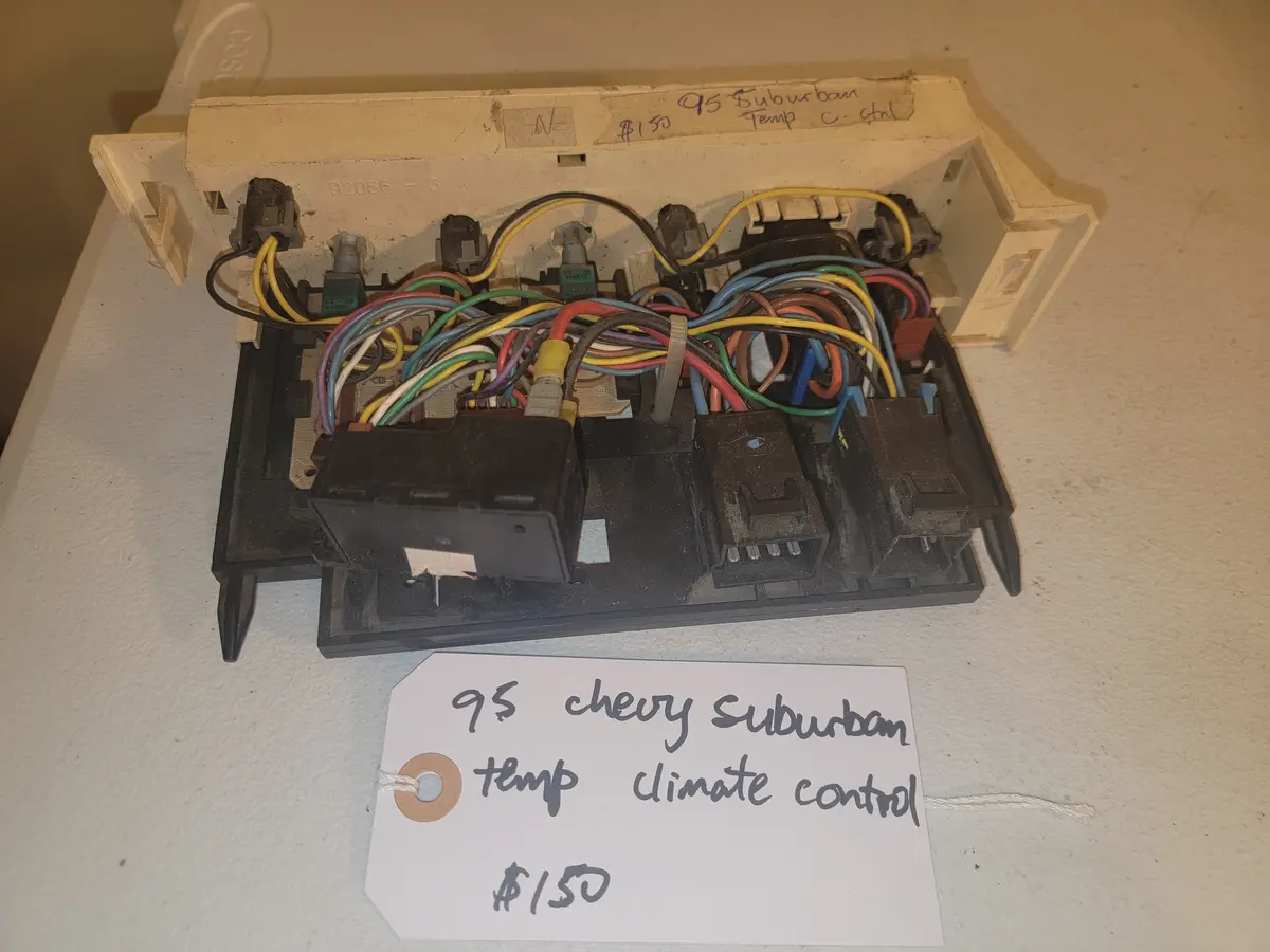 95 Chevy Suburban Temperature Climate Control Oem 1