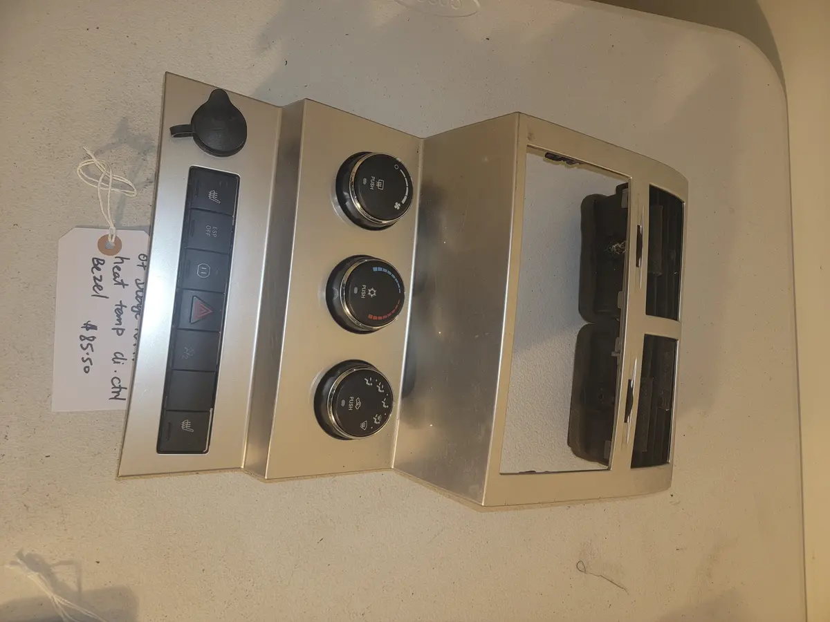 07 Dodge Nitro Ac Heat Temperature Climate Control Bezel Oem 1