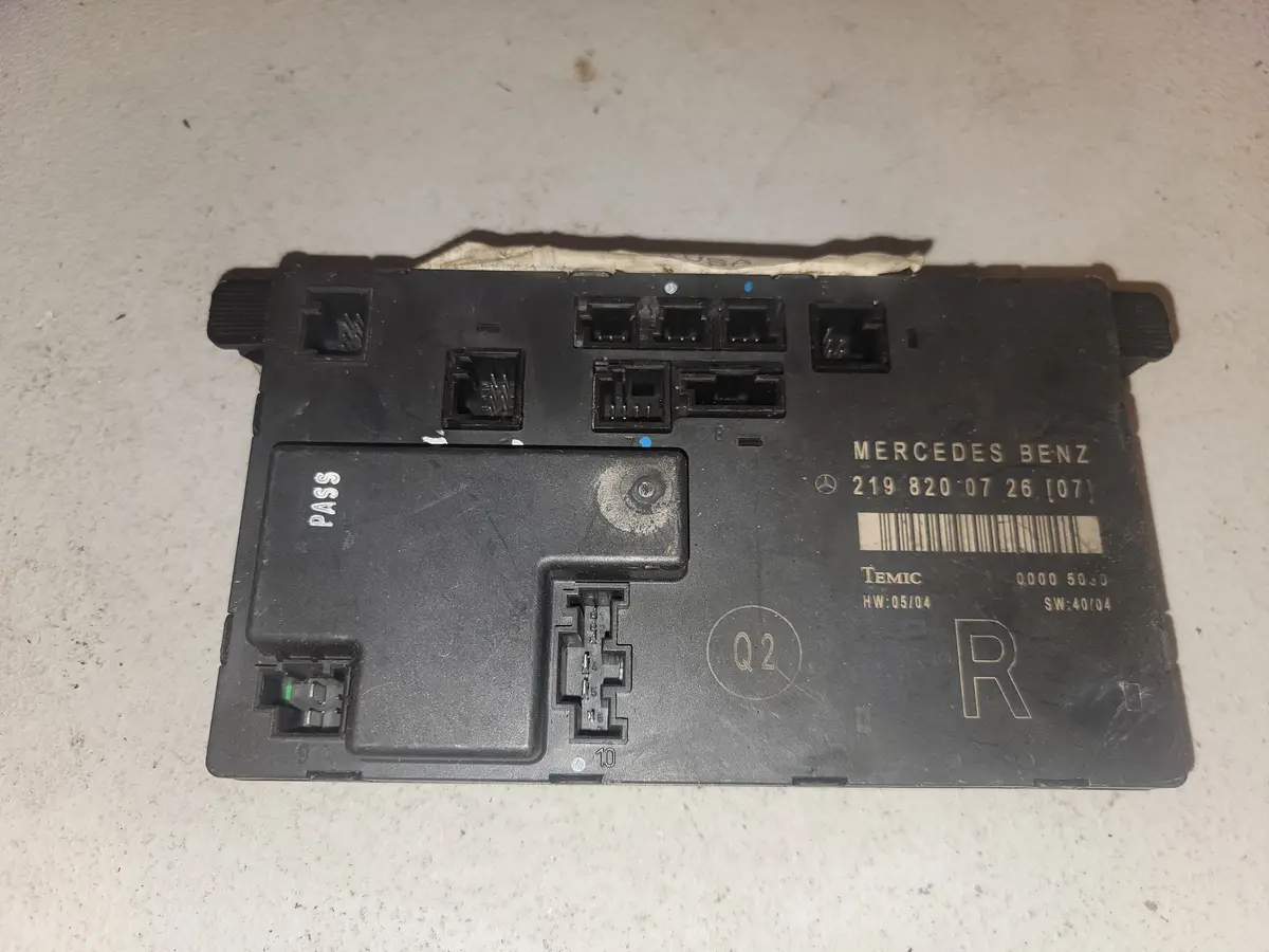 2005 Mercedes Cls Class Control Module Door O/S/F 219820072607 Oem 1